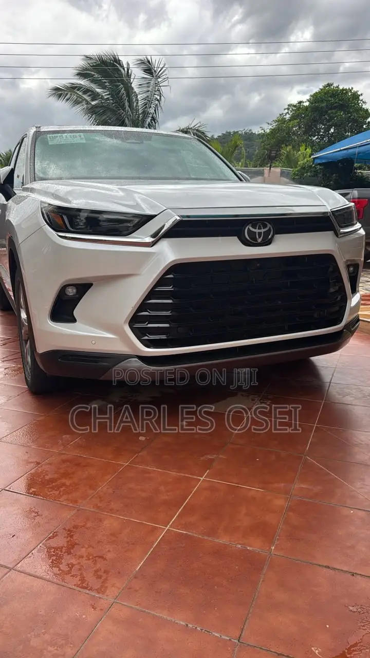 Toyota Grand Highlander Limited AWD 2024 White
