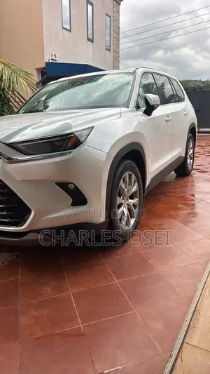 Toyota Grand Highlander Limited AWD 2024 White