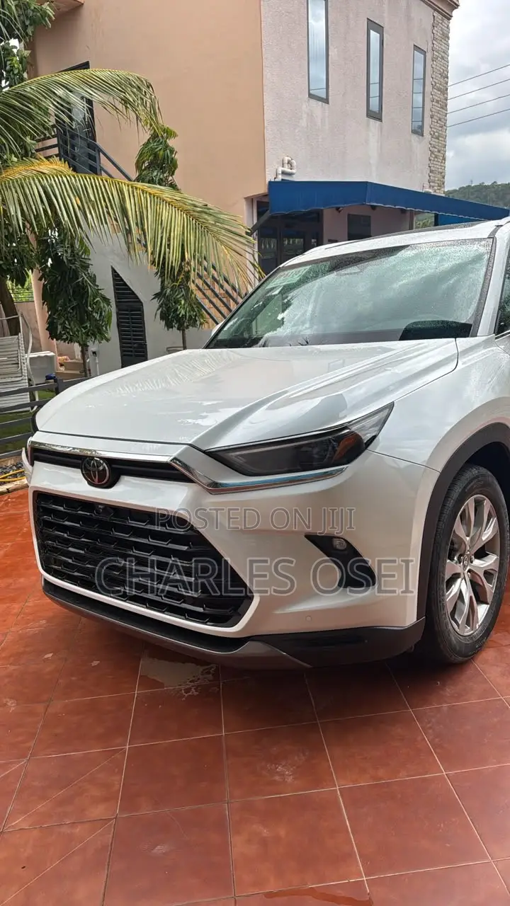 Toyota Grand Highlander Limited AWD 2024 White