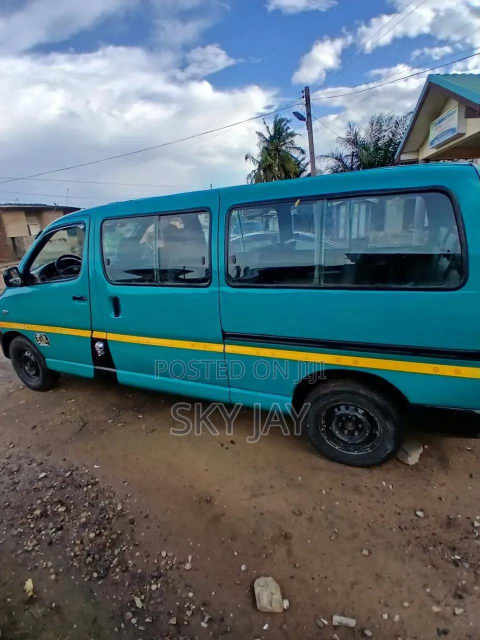 Toyota HiAce 2004 Green