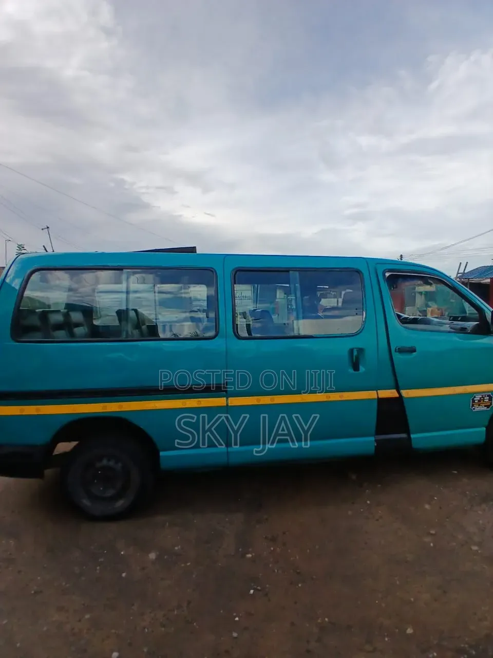Toyota HiAce 2004 Green