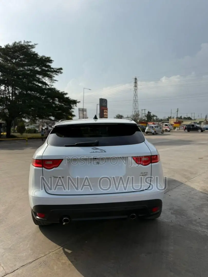 Jaguar F-Pace 2020 White