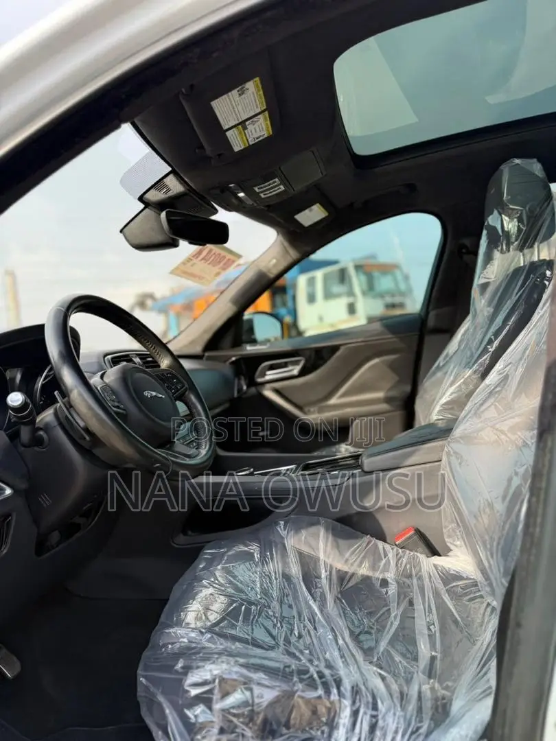 Jaguar F-Pace 2020 White