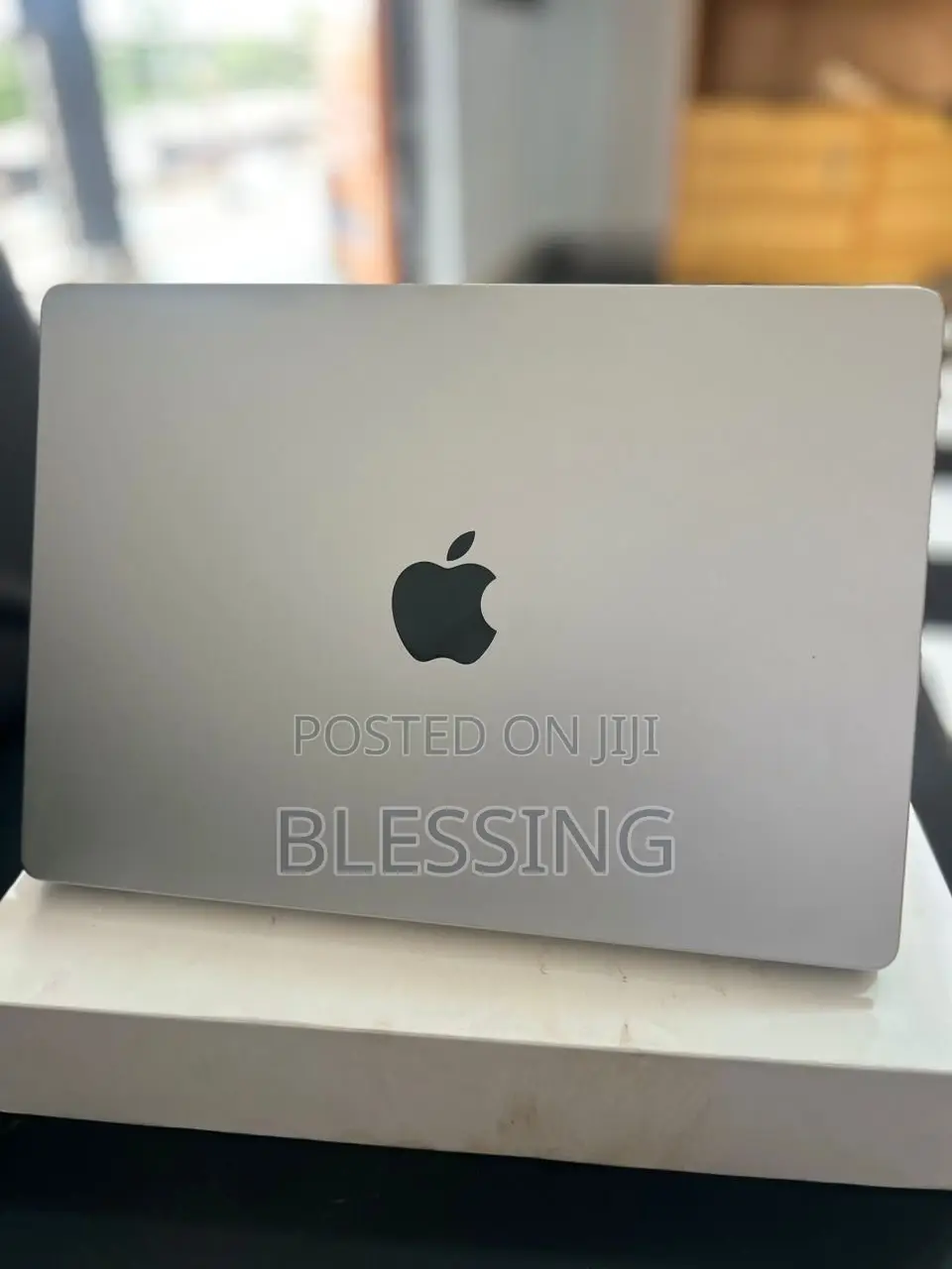 Laptop Apple MacBook Pro 2023 M2 Pro 14-inch 16GB Apple M2 SSD 512GB