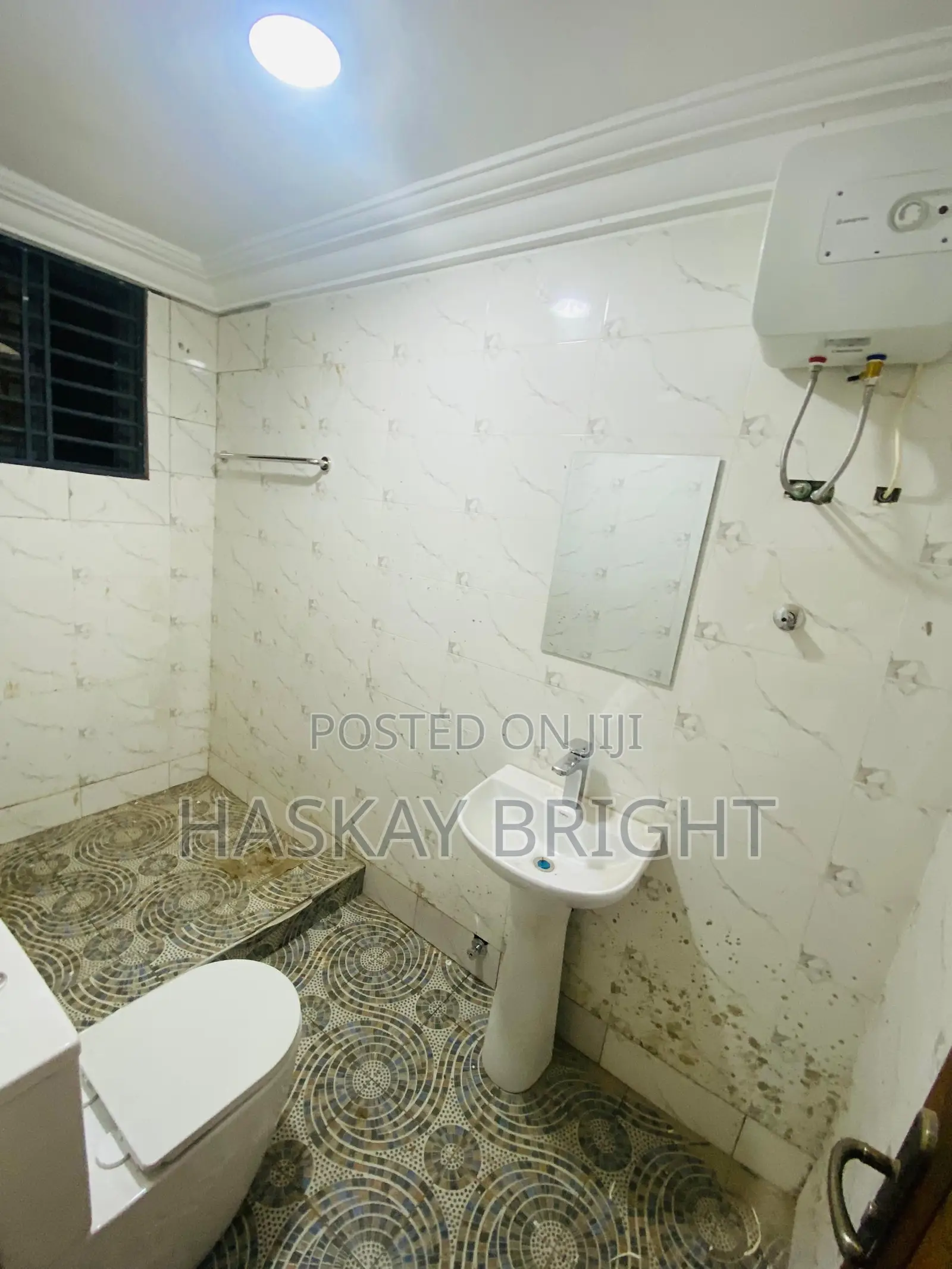 2bdrm Apartment in Madina Estate for rent