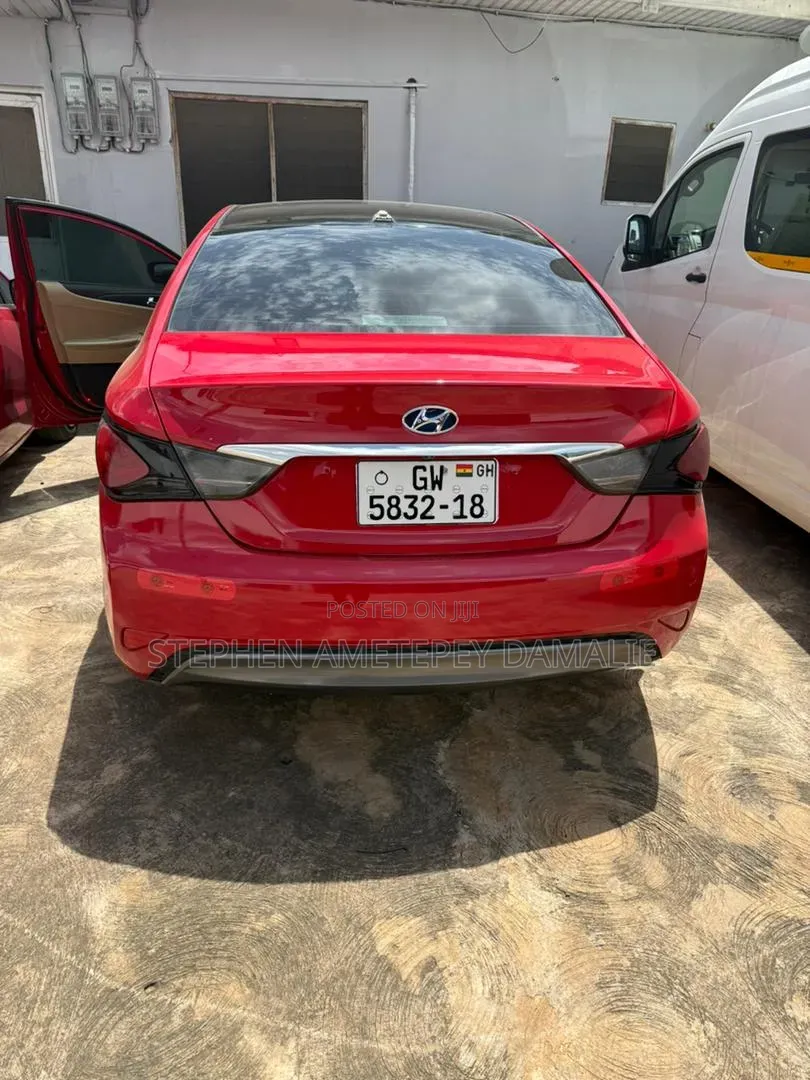 Hyundai Sonata GLS 4dr Sedan (2.4L 4cyl 6A) 2014 Red
