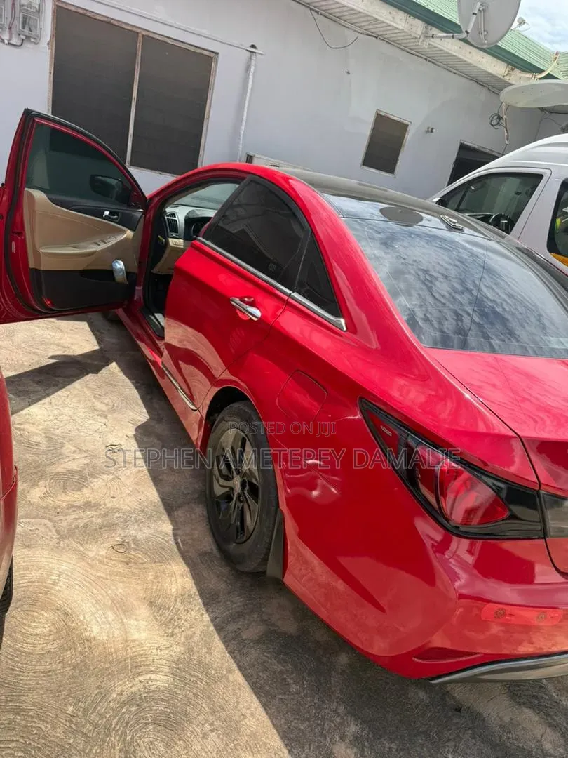Hyundai Sonata GLS 4dr Sedan (2.4L 4cyl 6A) 2014 Red