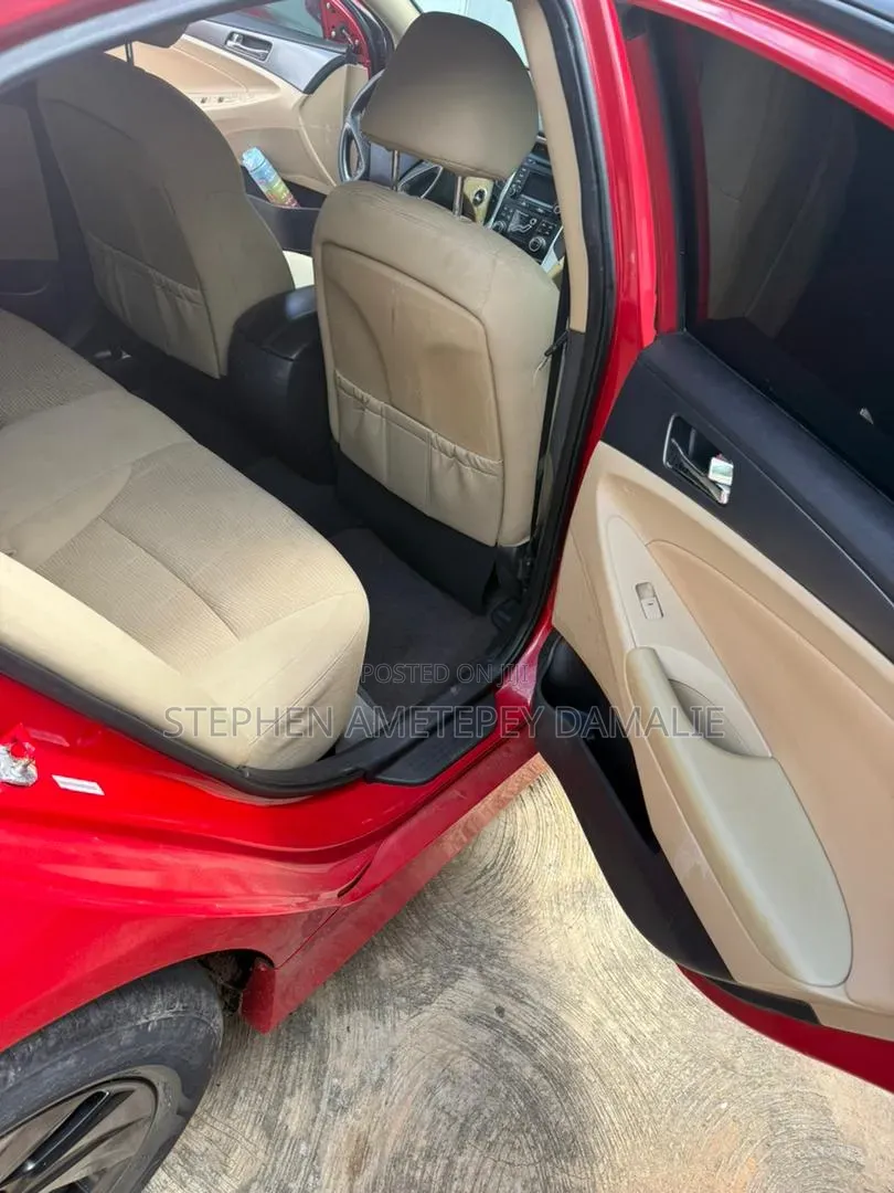 Hyundai Sonata GLS 4dr Sedan (2.4L 4cyl 6A) 2014 Red