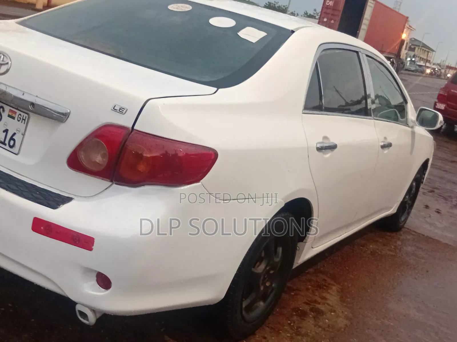 Toyota Corolla LE 4dr Sedan (1.8L 4cyl 4A) 2010 White