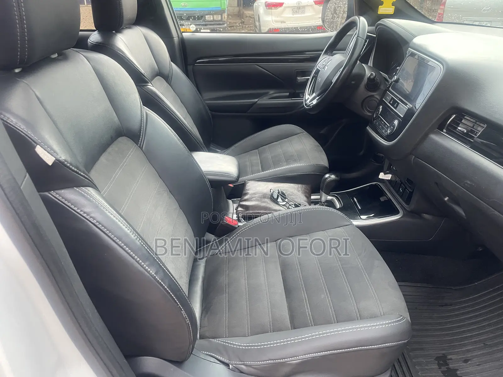 Mitsubishi Outlander LE FWD 2019 White
