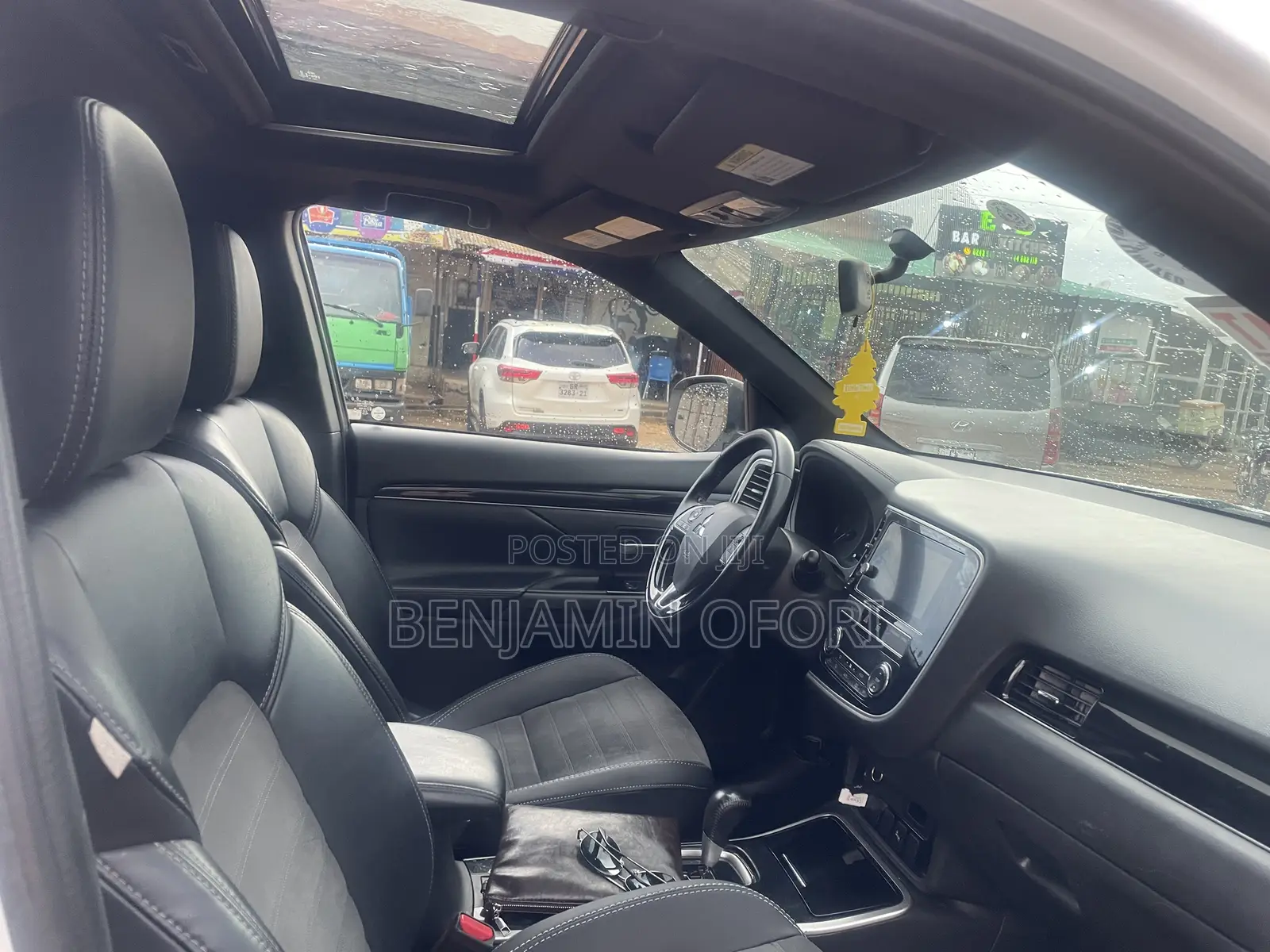 Mitsubishi Outlander LE FWD 2019 White