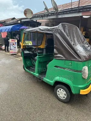 TVS King Deluxe Plus iTouch Start 2026 Green