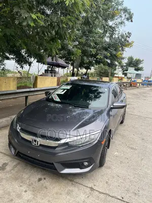 Honda Civic Touring Sedan 2018 Silver