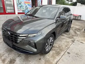 Hyundai Tucson SEL 2024 Green
