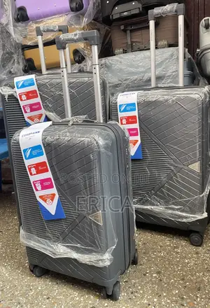 Premium 3in1 Anti-Crack Luggage Set – Travel Without Worries