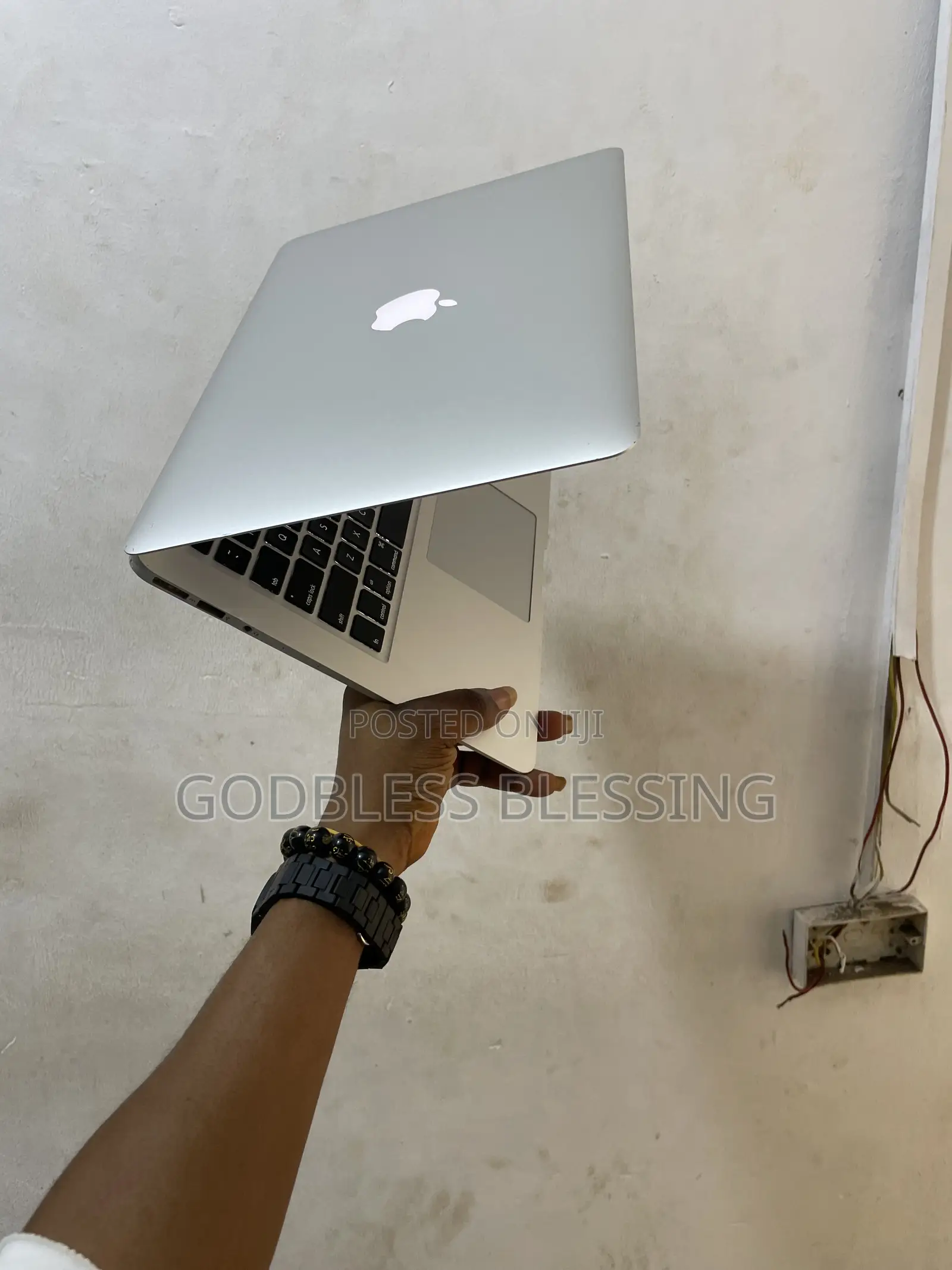 Laptop Apple MacBook Air 2015 8GB Intel Core i7 SSD 256GB