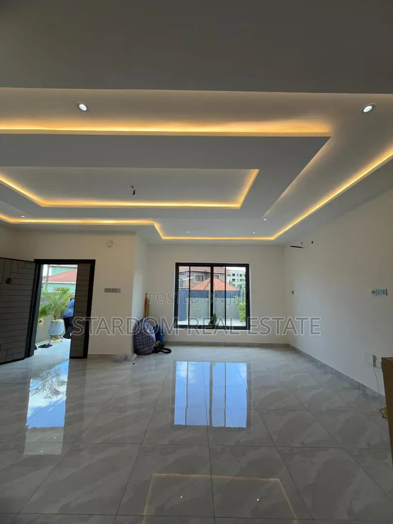 3bdrm Bungalow in West Trassaco, School Junction for sale