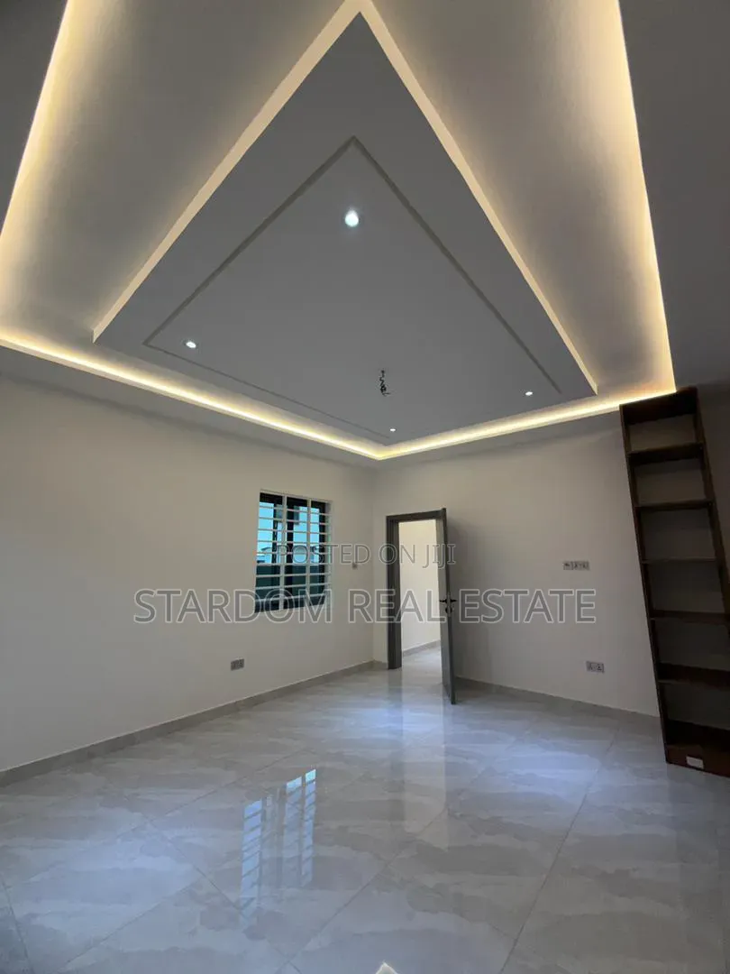 3bdrm Bungalow in West Trassaco, School Junction for sale