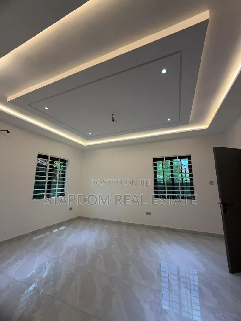 3bdrm Bungalow in West Trassaco, School Junction for sale