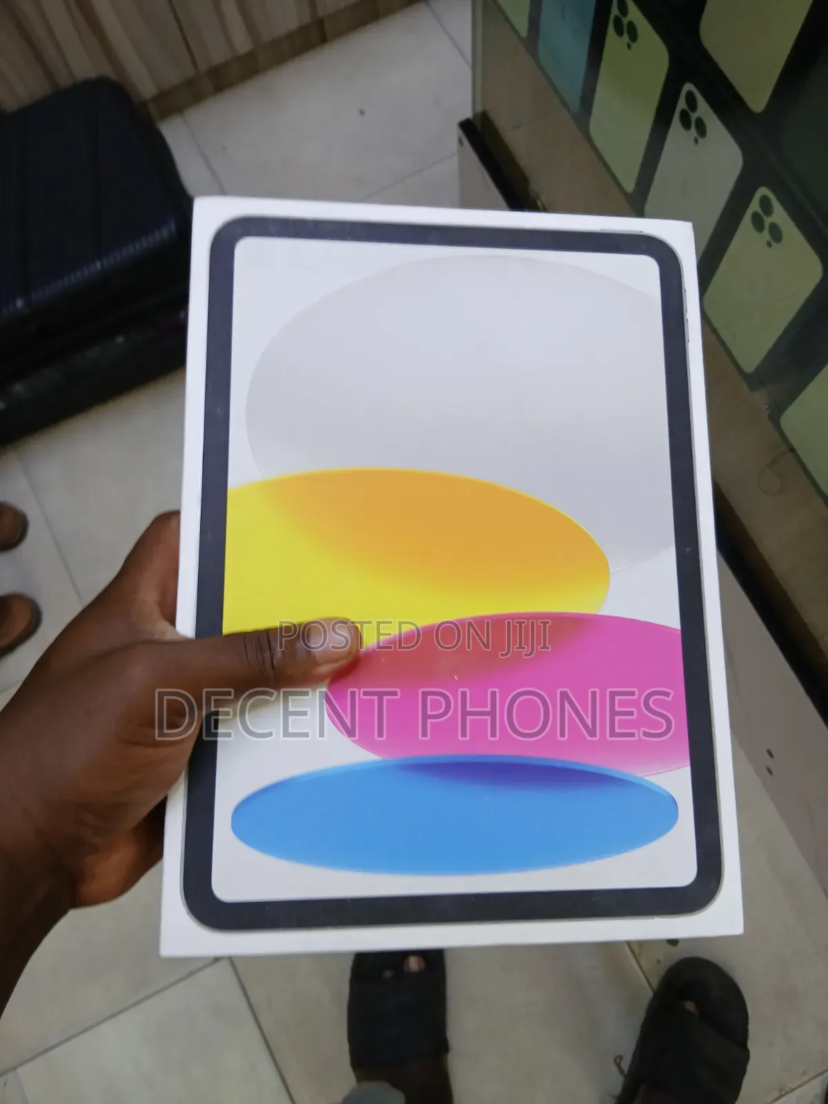 New Apple iPad Wi-Fi 128 GB Silver