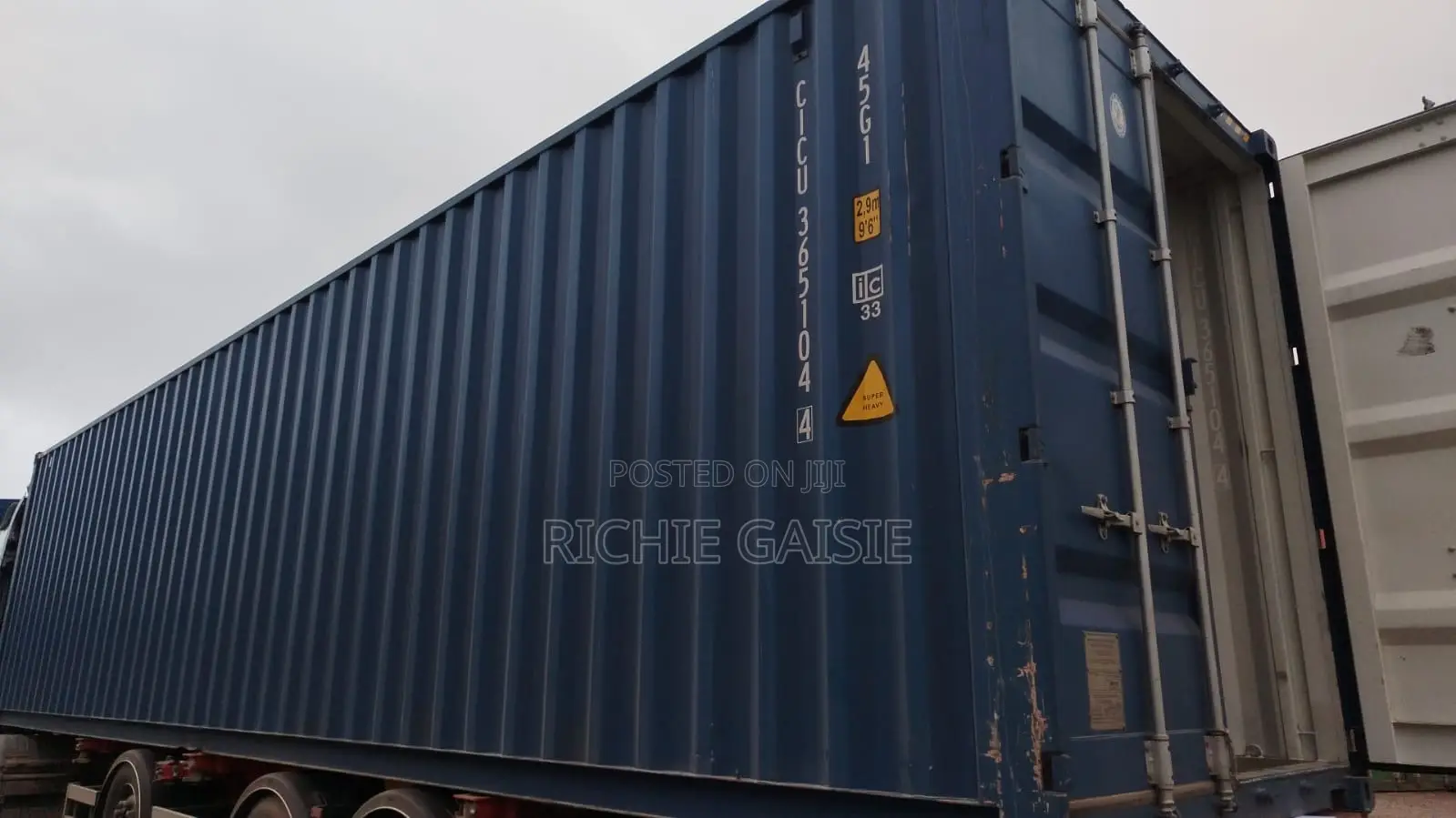 20ft 40ft Containers For Sale !!