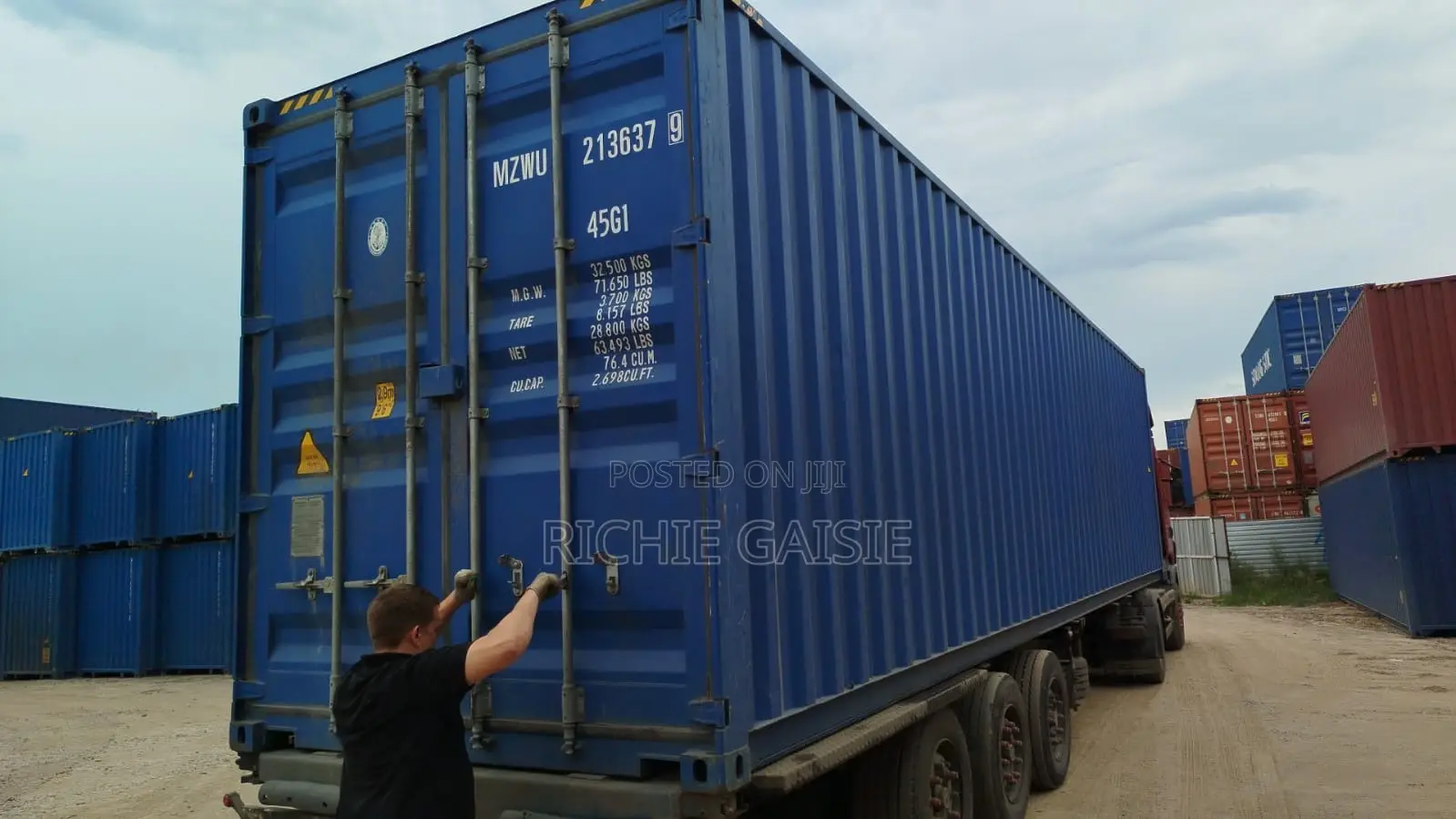 20ft 40ft Containers For Sale !!