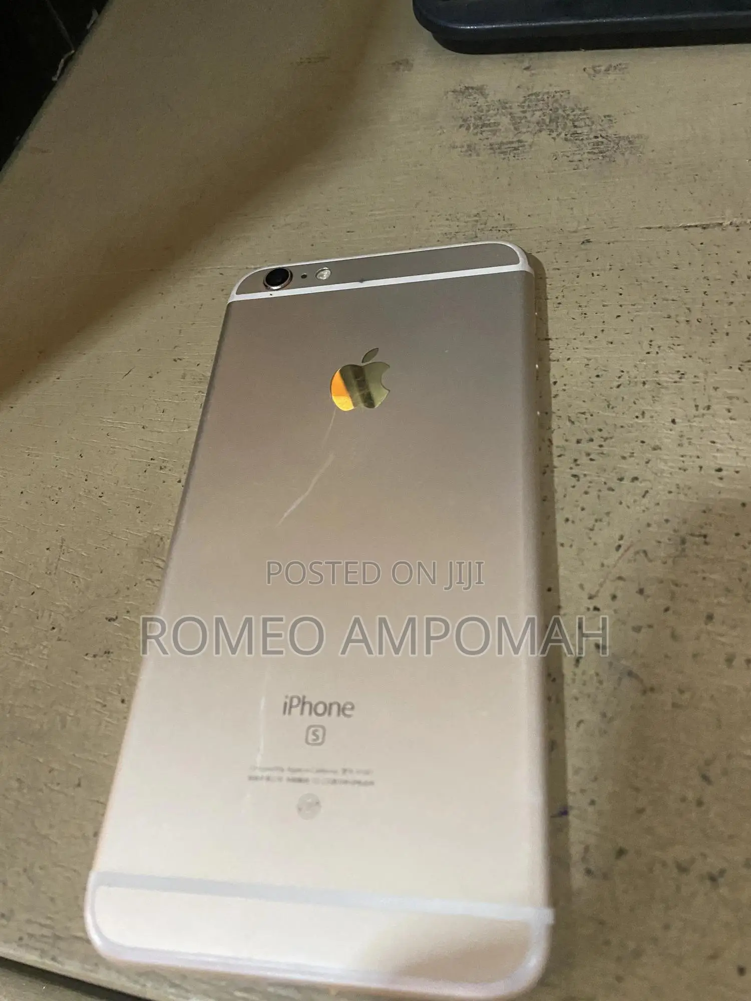 Apple iPhone 6s Plus 32 GB Gold