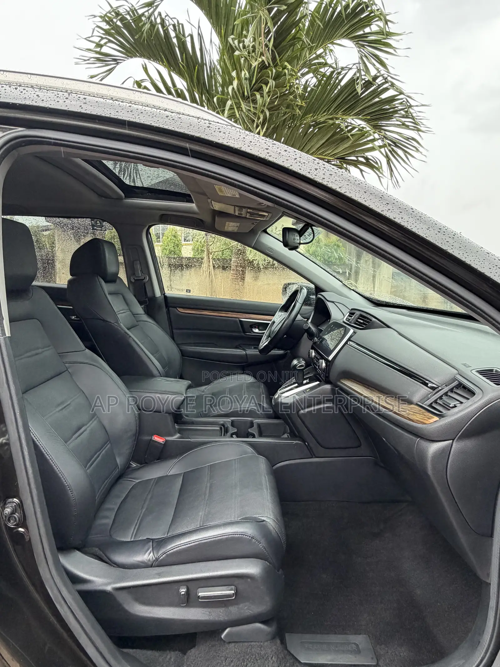 Honda CR-V Touring AWD 2019 Green
