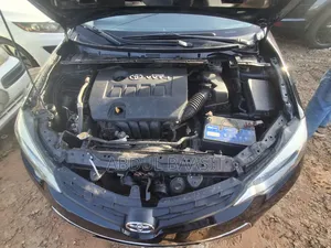 Toyota Corolla L 4dr Sedan (1.8L 4cyl 6M) 2015 Black