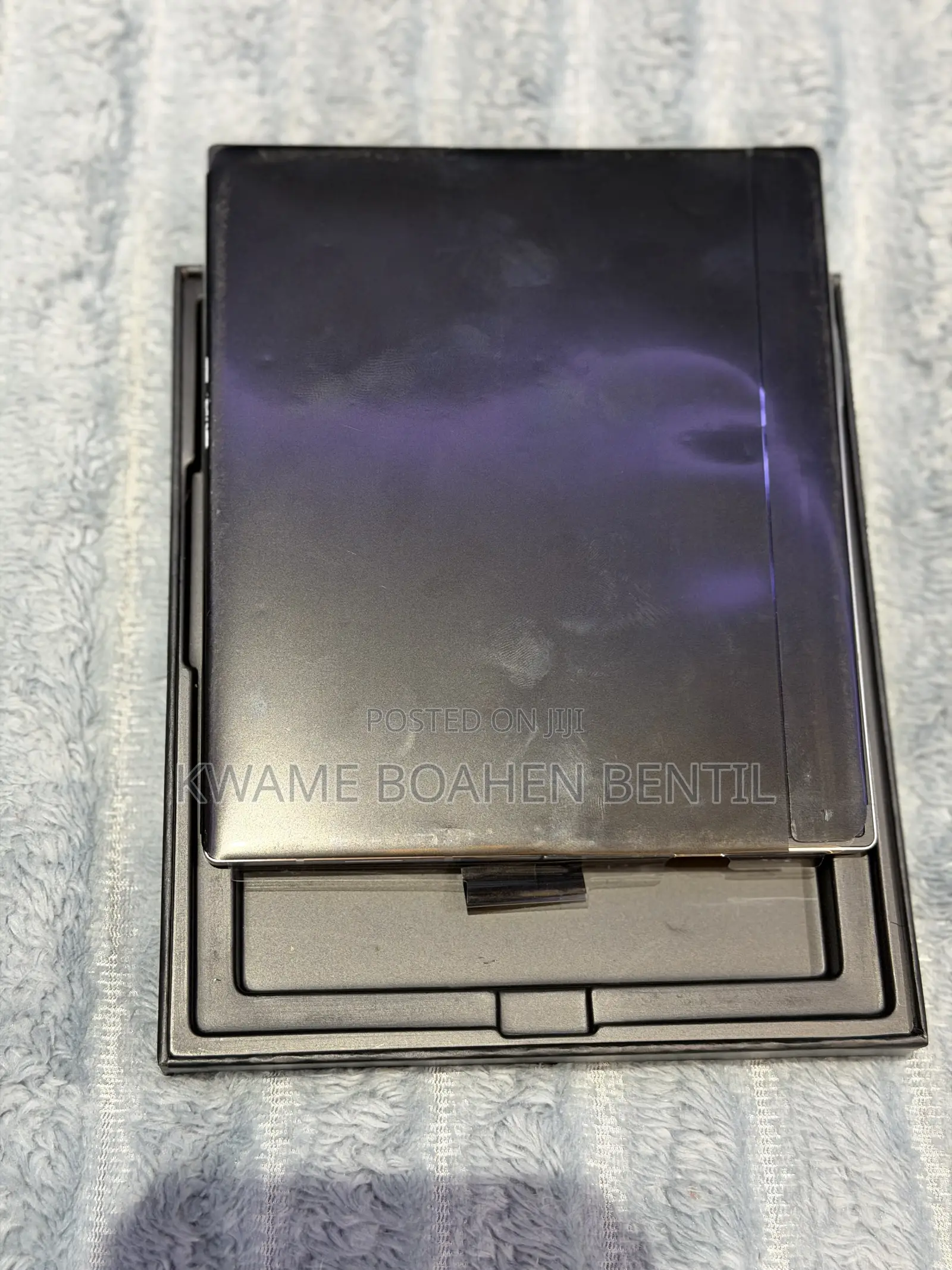 New Samsung Galaxy Fold 512 GB Silver