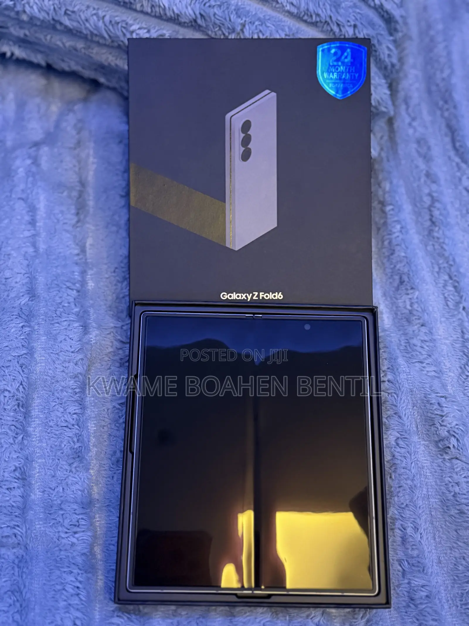 New Samsung Galaxy Fold 512 GB Silver