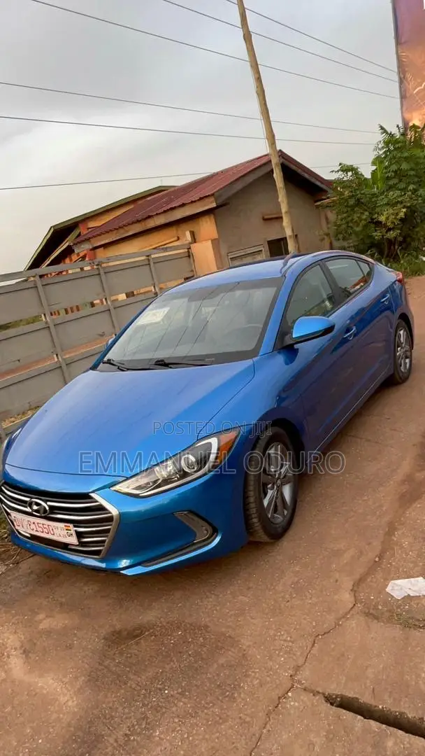 Hyundai Elantra 2017 Blue