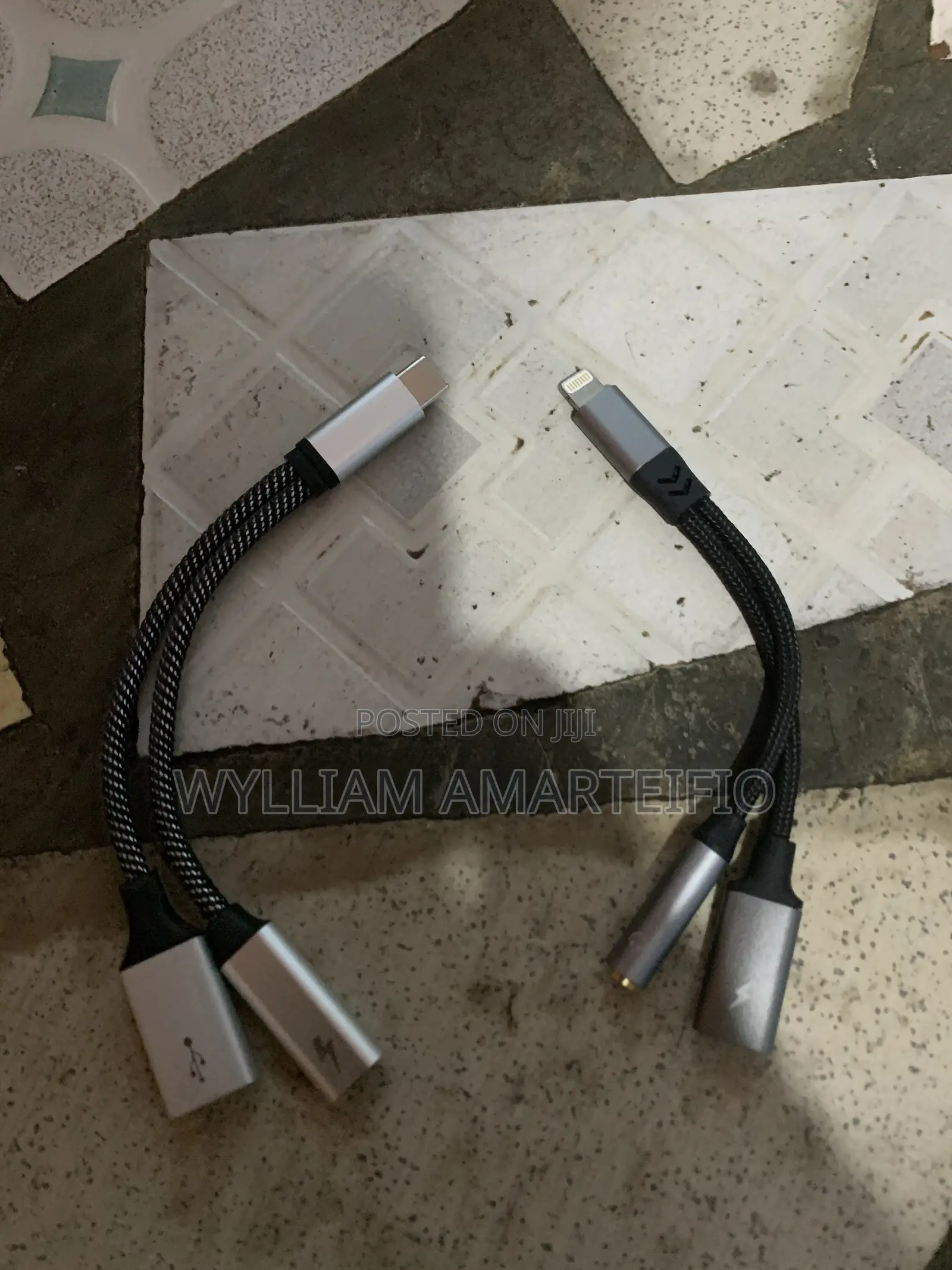 Brand New Usb-C Audio + Charging Splitter