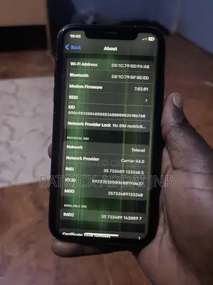 Apple iPhone XR 64 GB Black