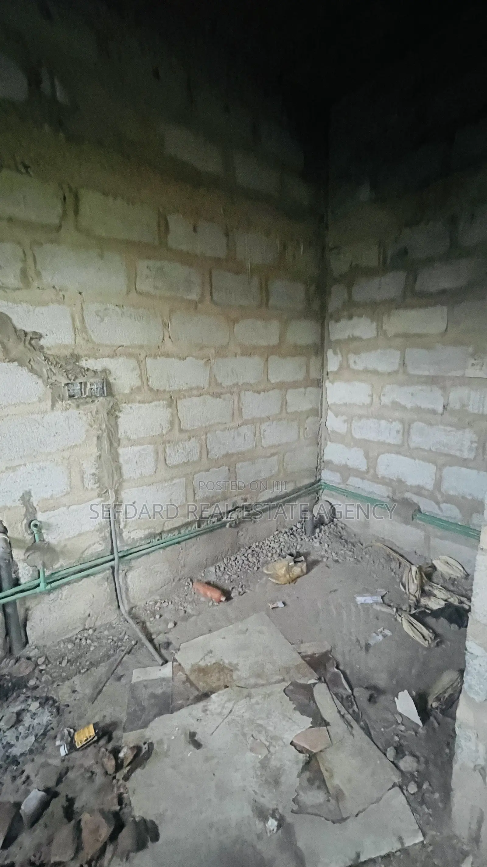 3bdrm House in Sefdard Properties, Amasaman for sale