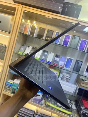 Laptop Gigabyte Aorus 32GB Intel Core i7 SSD 1T