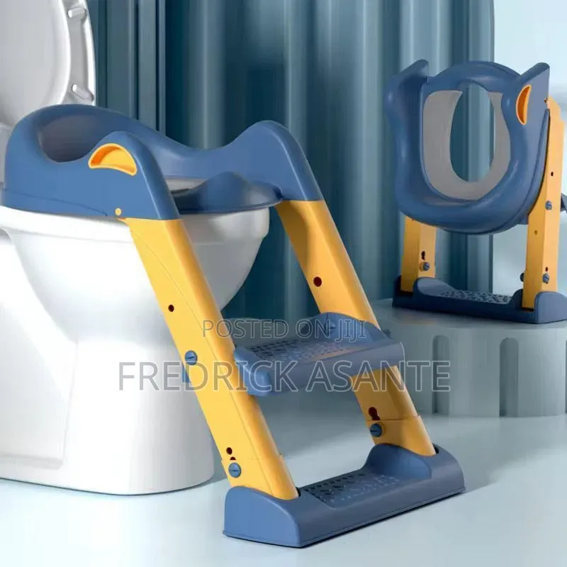 Kids' Potty Training Toilet Seat With Steps Handles