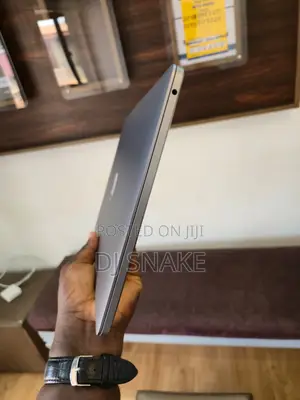 Laptop Apple MacBook Pro 2020 8GB Apple M2 SSD 512GB