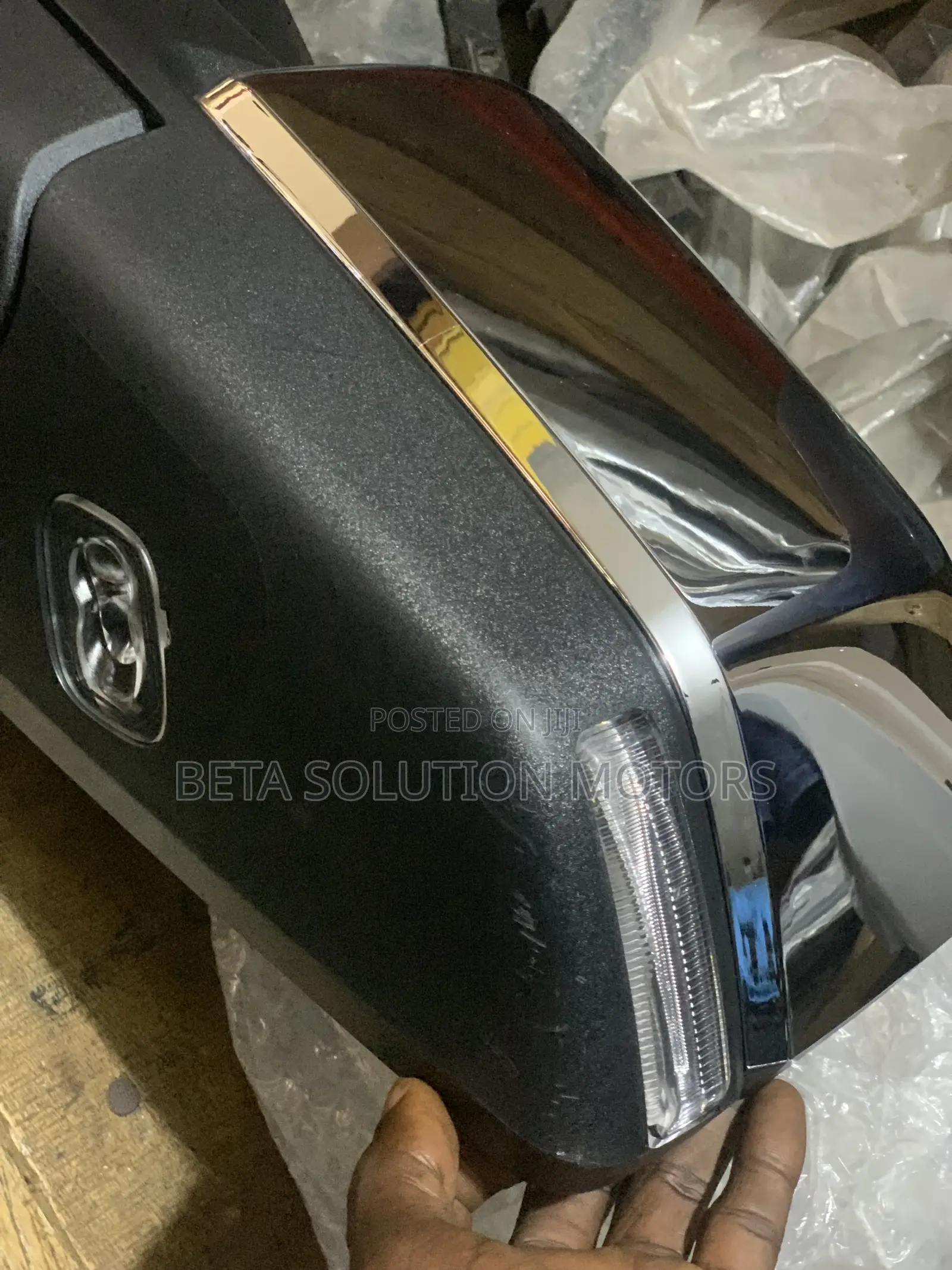 F150, Honda, Ram, Wrangler, Tundra, Landcruiser Side Mirror