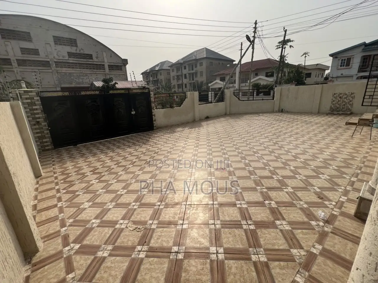 2bdrm Apartment in Achimota for rent