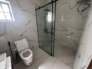 5bdrm Duplex in Ab Richie Properties, Boundary Road Area for sale