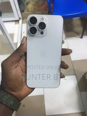 Apple iPhone 15 Pro Max 256 GB White