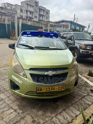 Chevrolet Spark 1LT 2013 Green