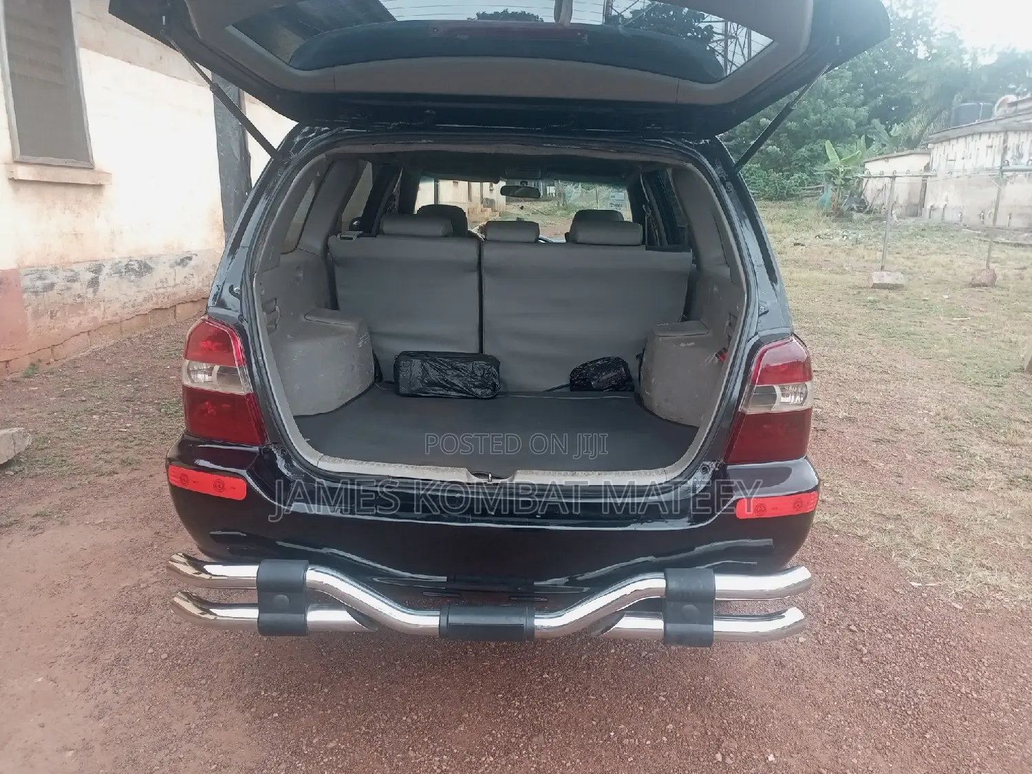 Toyota Highlander 2.4 2001 Black