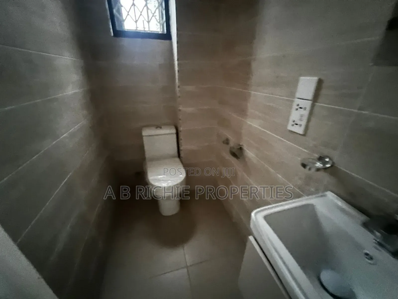 1bdrm Apartment in Ab Richie Properties, Boundary Road Area for rent