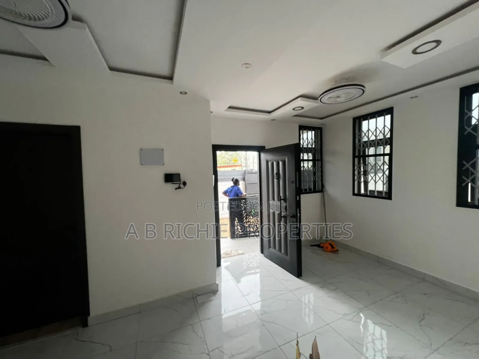 1bdrm Apartment in Ab Richie Properties, Boundary Road Area for rent