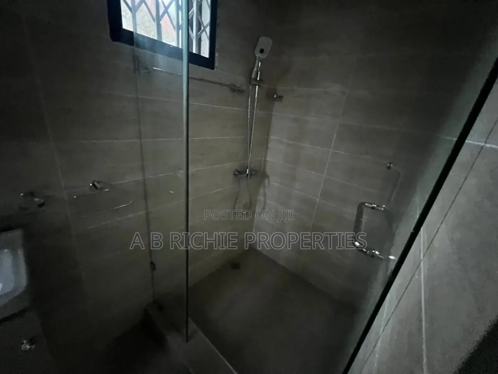 1bdrm Apartment in Ab Richie Properties, Boundary Road Area for rent