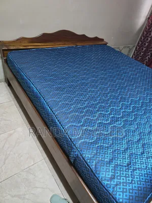 King Size Bed With Matress