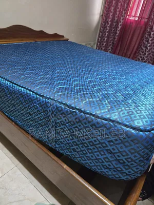King Size Bed With Matress