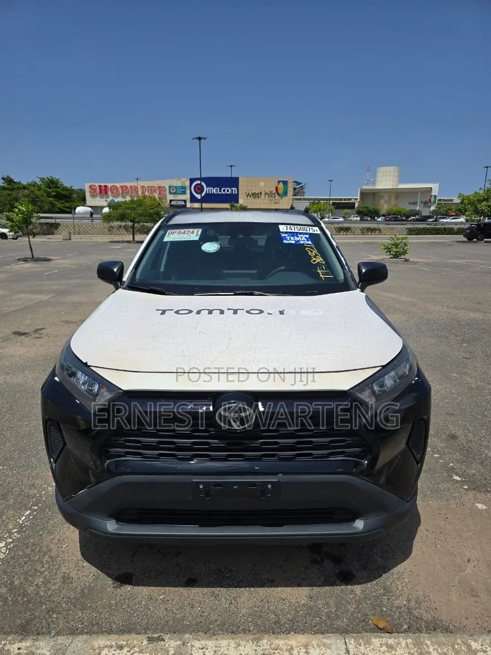 Toyota RAV4 LE 2021 Black